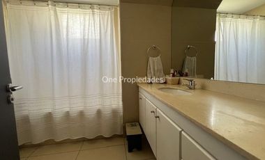 Casa en Arriendo en Camino Real y Pie Andino. Los Trapenses