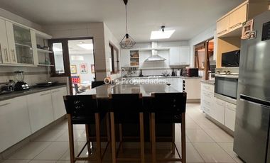 Casa en Arriendo en Camino Real y Pie Andino. Los Trapenses
