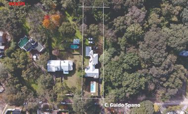 Casa en venta de 4 dormitorios c/ cochera en Los Perales