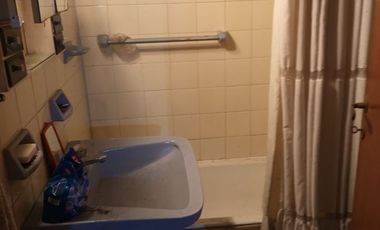 Casa en venta de 2 dormitorios c/ cochera en Villa Soldati