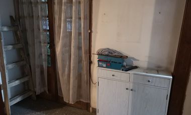 Casa en venta de 2 dormitorios c/ cochera en Villa Soldati