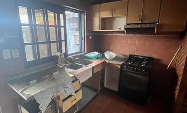Casa en venta de 4 dormitorios en Villa Soldati