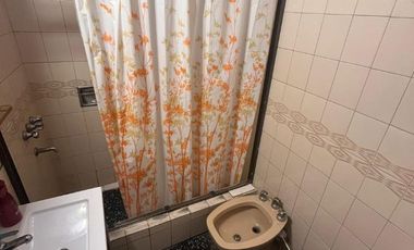 Casa en venta de 4 dormitorios en Villa Soldati