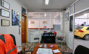 GALPÓN Y CASA EN VENTA LA PLATA 3 DORMITORIOS
