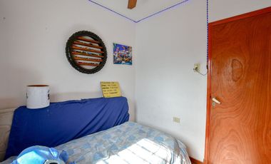 GALPÓN Y CASA EN VENTA LA PLATA 3 DORMITORIOS