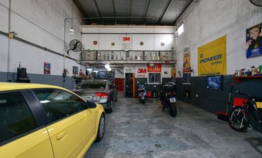 GALPÓN Y CASA EN VENTA LA PLATA 3 DORMITORIOS