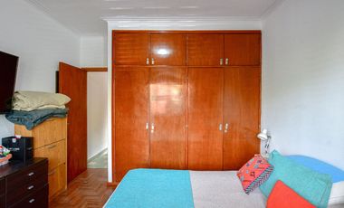 GALPÓN Y CASA EN VENTA LA PLATA 3 DORMITORIOS