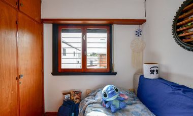 GALPÓN Y CASA EN VENTA LA PLATA 3 DORMITORIOS