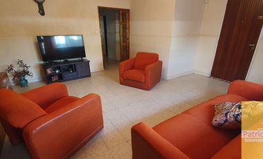 Casa en venta de 5 dormitorios en Centenario