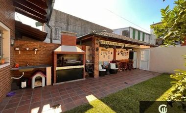 Departamento en venta de 2 dormitorios c/ cochera en Ezeiza