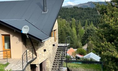 Casa en venta de 3 dormitorios c/ cochera en San Martin de los Andes