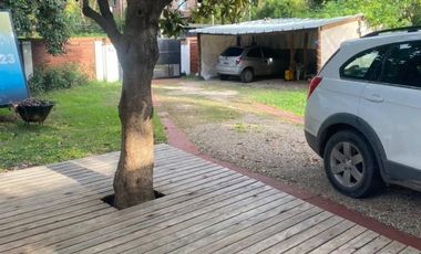 Casa en venta de 2 dormitorios c/ cochera en Los Polvorines