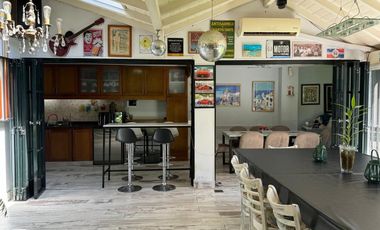 VENTA CASA 6 AMBIENTES CON PICINA VICENTE LOPEZ