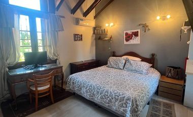 VENTA CASA 6 AMBIENTES CON PICINA VICENTE LOPEZ