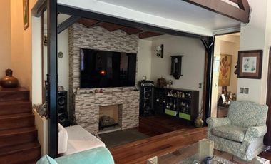 VENTA CASA 6 AMBIENTES CON PICINA VICENTE LOPEZ
