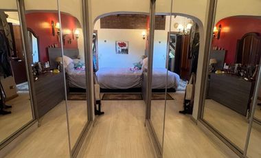 VENTA CASA 6 AMBIENTES CON PICINA VICENTE LOPEZ