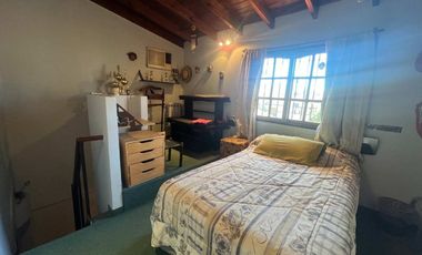 VENTA CASA 6 AMBIENTES CON PICINA VICENTE LOPEZ