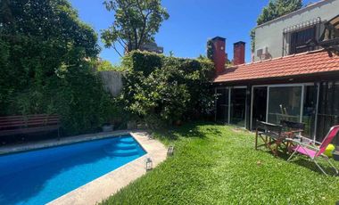 VENTA CASA 6 AMBIENTES CON PICINA VICENTE LOPEZ