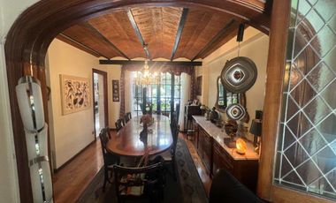 VENTA CASA 6 AMBIENTES CON PICINA VICENTE LOPEZ