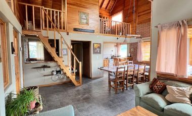 Chalet en alquiler temporario de 3 dormitorios , quincho y    cochera en San Martin de los Andes