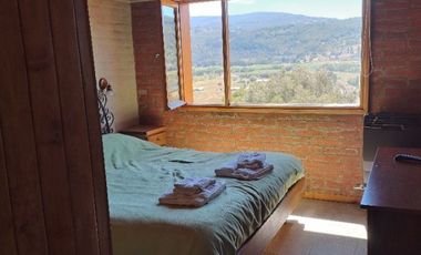 Chalet en alquiler temporario de 3 dormitorios , quincho y    cochera en San Martin de los Andes