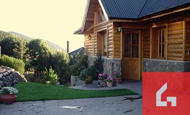 Chalet en alquiler temporario de 3 dormitorios , quincho y    cochera en San Martin de los Andes