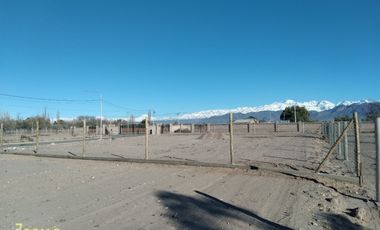 Terreno / Lote en venta de 1200m2 ubicado en Vistalba