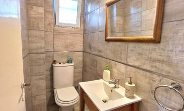 Dúplex en venta de 2 dormitorios c/ cochera en San Bernardo
