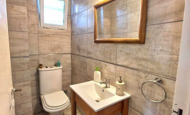 Dúplex en venta de 2 dormitorios c/ cochera en San Bernardo