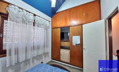Dúplex en venta de 2 dormitorios c/ cochera en San Bernardo