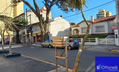 Dúplex en venta de 2 dormitorios c/ cochera en San Bernardo