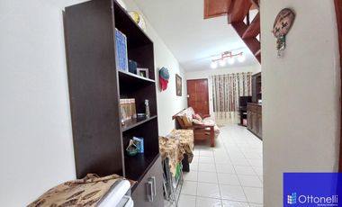 Dúplex en venta de 3 dormitorios c/ cochera en San Bernardo