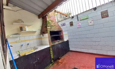 Dúplex en venta de 3 dormitorios c/ cochera en San Bernardo