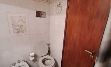Dúplex en venta de 2 dormitorios c/ cochera en Costa Azul