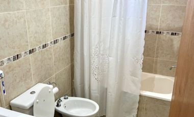 VENTA DPTO 2 AMB EXCELENTE UBICACION CON COCHERA
