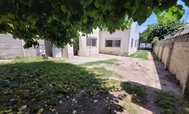 Casa en venta en Monte Grande Lote propio 257 m2