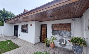 HERMOSA CASA EN LOTE DE 10 X 46 APTO CREDITO