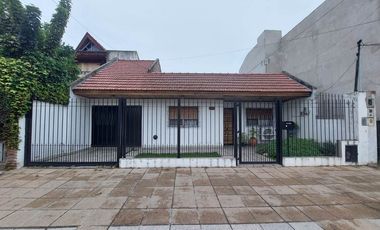 HERMOSA CASA EN LOTE DE 10 X 46 APTO CREDITO