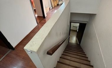 Dúplex en venta de 3 dormitorios c/ cochera en City Bell