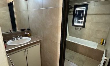 Dúplex en venta de 3 dormitorios c/ cochera en City Bell