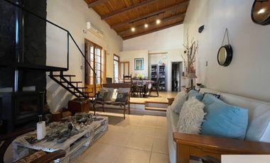 Casa en venta de 3 dormitorios c/ cochera en 9 de Julio