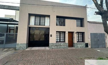 Casa en venta de 3 dormitorios c/ cochera en 9 de Julio