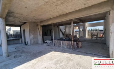 Venta Lagos de Canning B° Privado Casa de 3 dormitorios escritorio a terminar