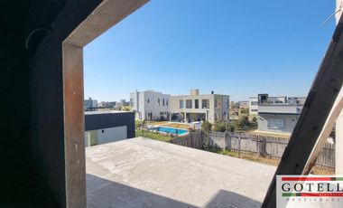 Venta Lagos de Canning B° Privado Casa de 3 dormitorios escritorio a terminar