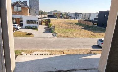 Venta Lagos de Canning B° Privado Casa de 3 dormitorios escritorio a terminar