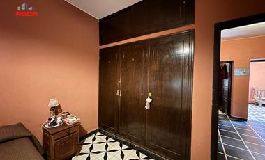 Casa en Venta en El Carmen,  a solo una Cuadra de la Plaza Principal