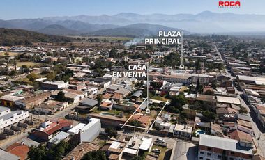 Casa en Venta en El Carmen,  a solo una Cuadra de la Plaza Principal