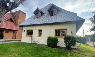 Importante casa en alquiler anual Country el Sosiego Canning