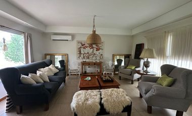 CASA  en Zorzal y Zorro  La Cuesta del Sur ,Toay