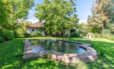 Casa en Venta en La Loma 11600